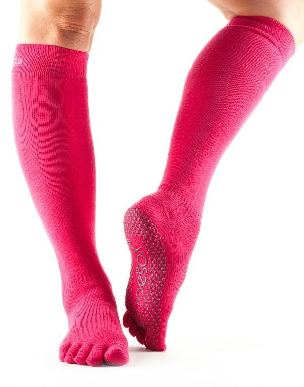 Носки для йоги ToeSox Grip Full Toe Scrunch Knee High (Fuchsia)