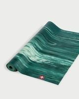 Коврик для йоги Manduka EKO superlite travel mat 1,5 мм - deep forest marbled