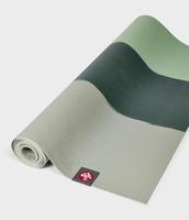 Коврик для йоги Manduka EKO superlite travel mat 1,5 мм - green ash stripe